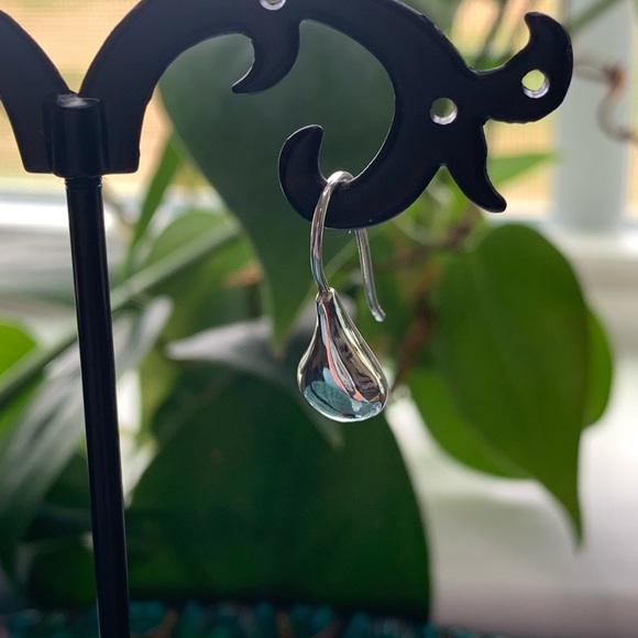 Silpada Vintage Petite Perfect Pair Sterling Earrings - Picture 5 of 10